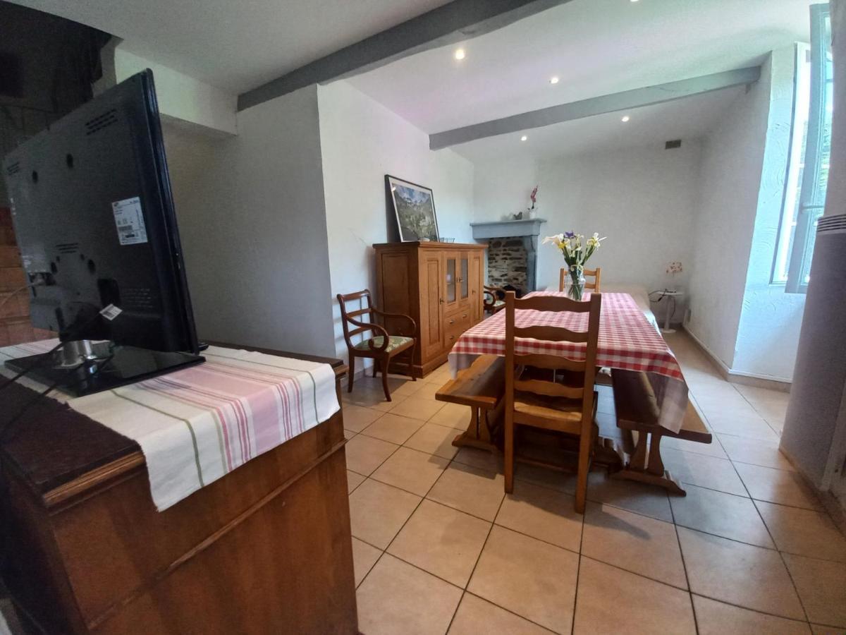 Maison Avec Jardin Adé Kültér fotó